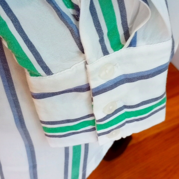 Velvet Heart Rayon Blouse w/Crisscross Front and Longer Back, Size: Medium NWOT - Picture 5 of 7